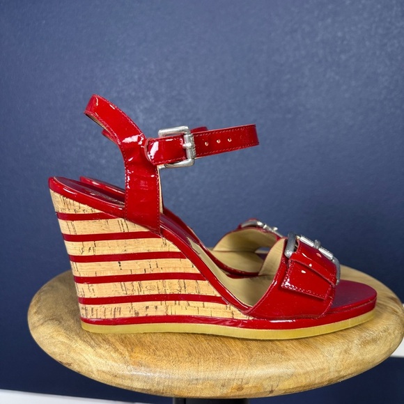 Michael Kors "Pacific" Patent Leather Striped Slingback Wedge Sandals, Size 10 - Picture 5 of 9